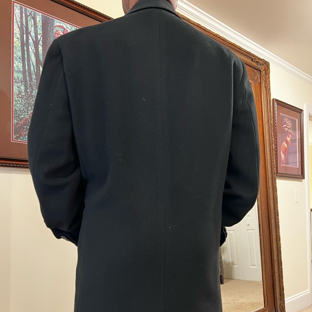 Coat - Picture 3 of 10
